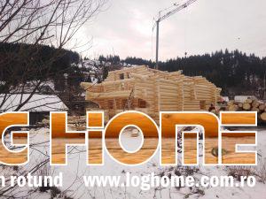casa de vanzare din busteni lemn rotund