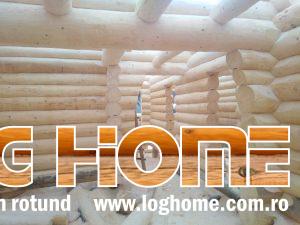 casa de vanzare din busteni lemn rotund