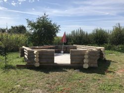 Asamblarea structurii din buşteni lemn rotund